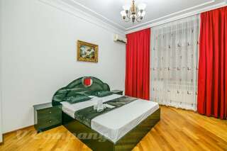 Апартаменты Sadik Akhundovoy Apartment Баку Апартаменты-12